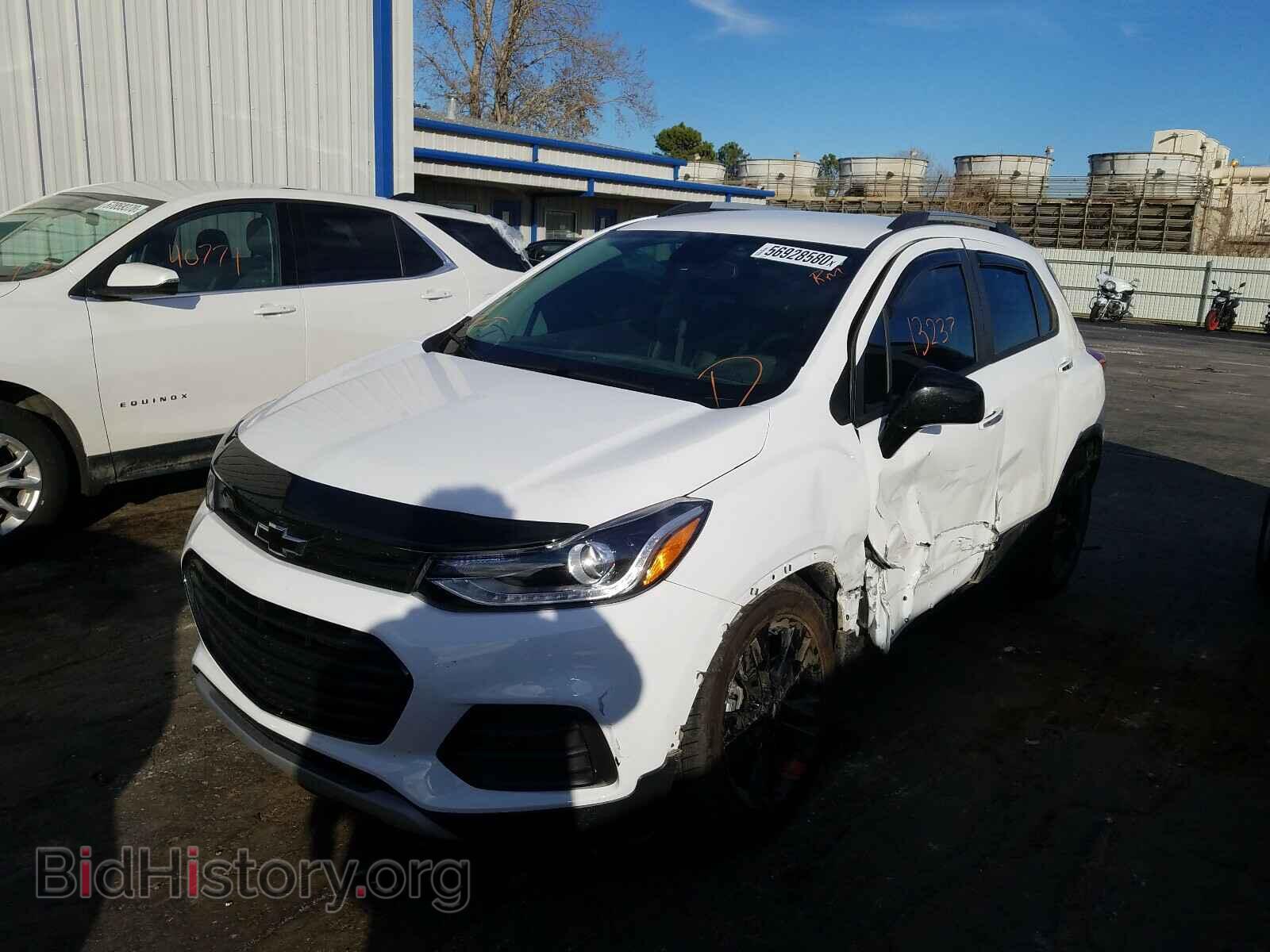 2019 CHEVROLET TRAX - VIN: 3GNCJLSB3KL357762 - Фото 2