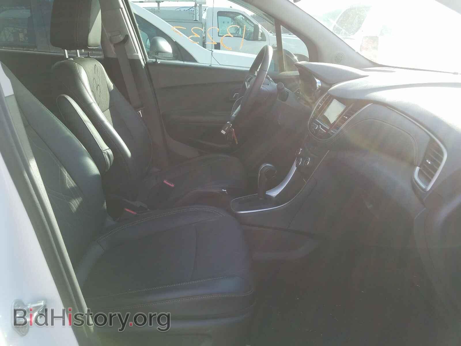 2019 CHEVROLET TRAX - VIN: 3GNCJLSB3KL357762 - Фото 5