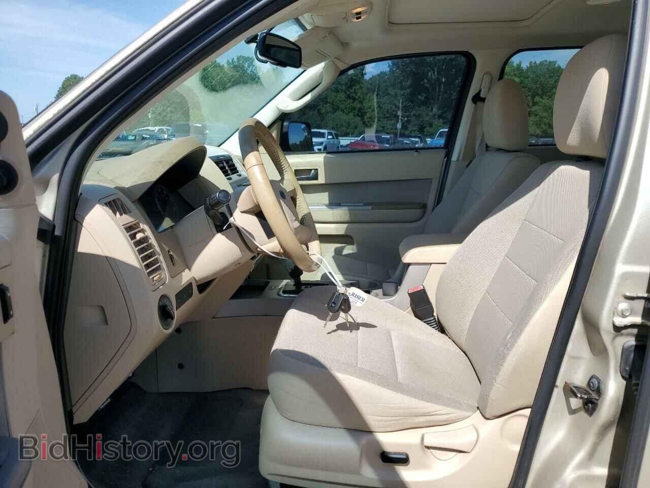 2011 FORD ESCAPE - VIN: 1FMCU0DGXBKC08852 - Photo 7