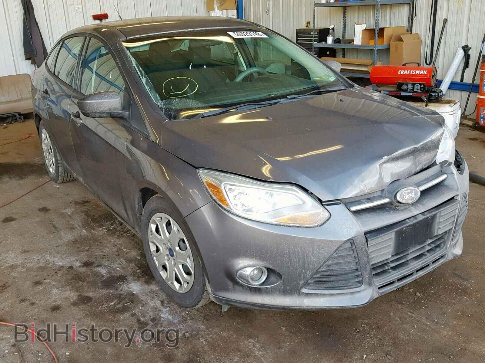Photo 1FAHP3F23CL211632 - FORD FOCUS SE 2012