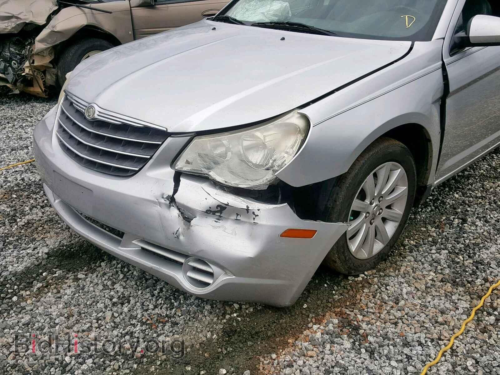2010 CHRYSLER SEBRING - VIN: 1C3CC5FB4AN183986 - Фото 9