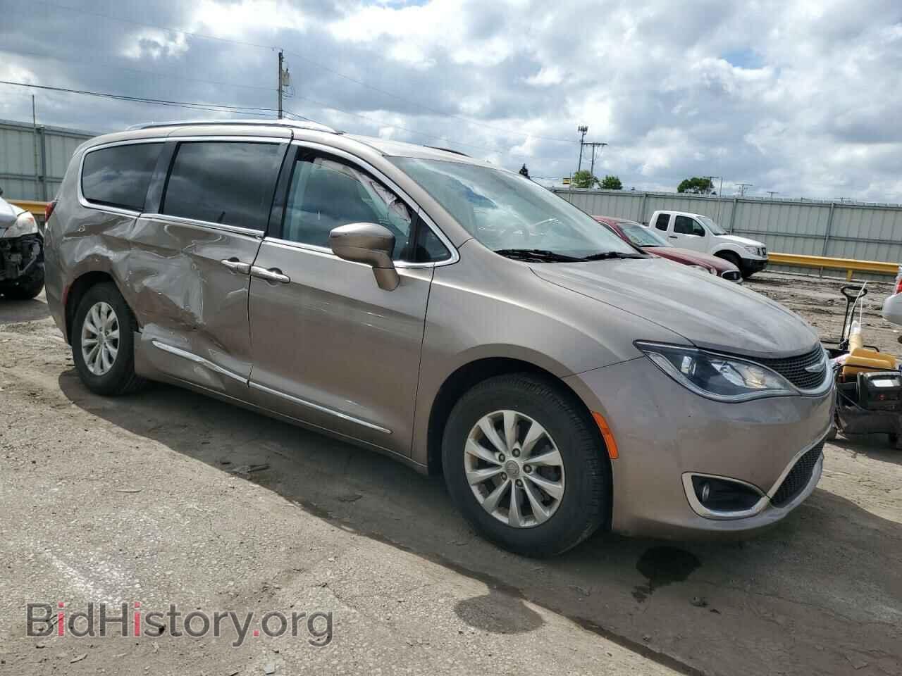 2018 CHRYSLER PACIFICA - VIN: 2C4RC1BG8JR127200 - Фото 4