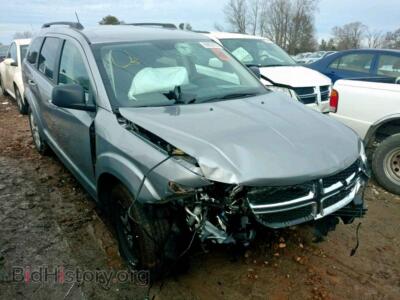 2018 Dodge JOURNEY SE, серебристый — VIN 3C4PDCAB0JT302297, Copart