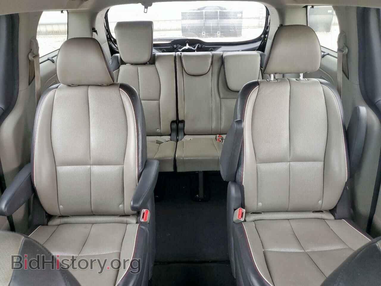 2018 KIA All Models - VIN: KNDMC5C14J6378055 - Photo 10