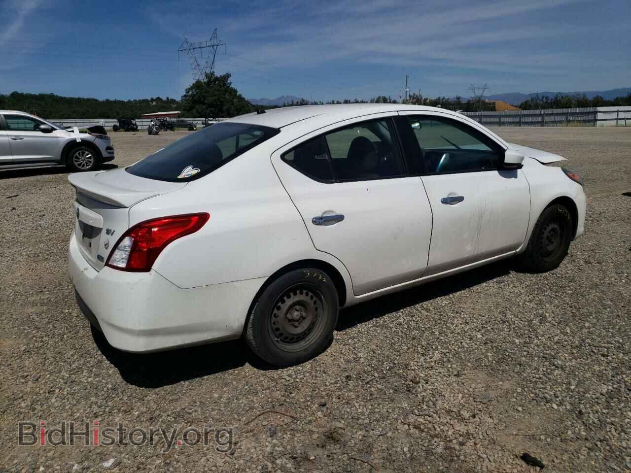 2016 NISSAN VERSA - VIN: 3N1CN7AP9GL807622 - Фото 3