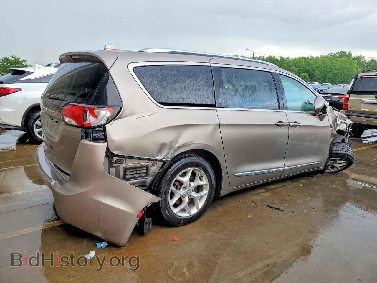2017 CHRYSLER PACIFICA - VIN: 2C4RC1EG7HR768926 - Photo 3
