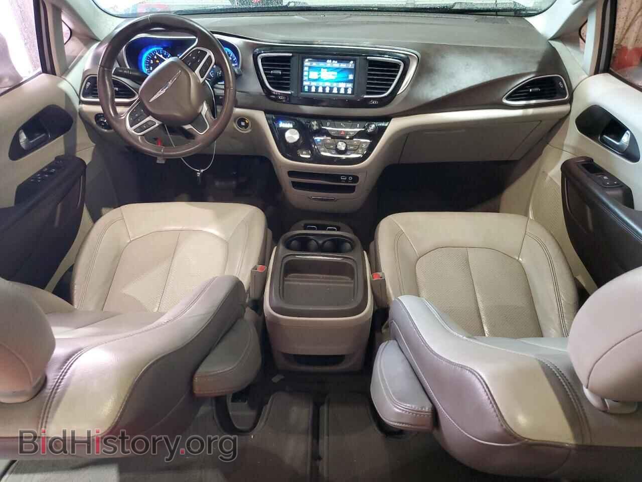 2018 CHRYSLER PACIFICA - VIN: 2C4RC1BG7JR141802 - Фото 8