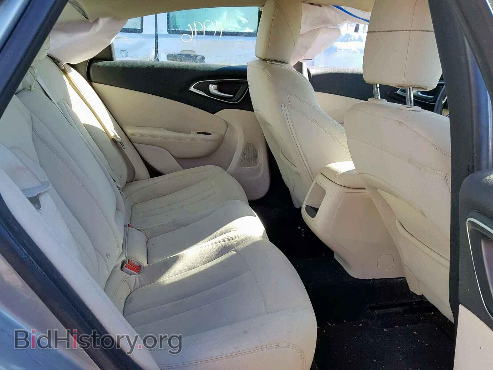 2015 CHRYSLER 200 - VIN: 1C3CCCAB0FN595812 - Фото 6