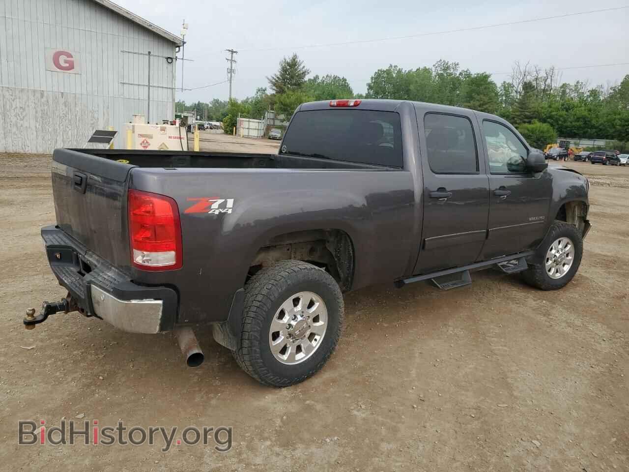 2011 GMC SIERRA - VIN: 1GT120C83BF211726 - Фото 3