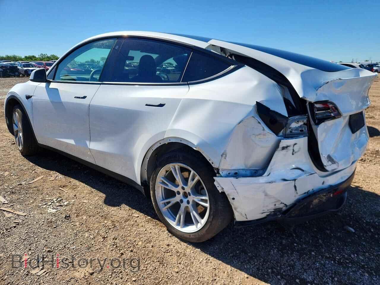 2021 TESLA MODEL Y - VIN: 5YJYGDEE1MF209135 - Фото 2
