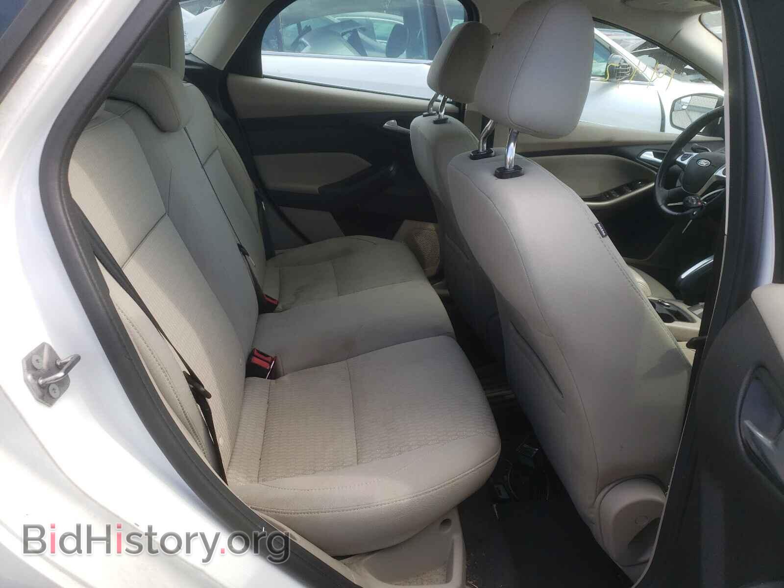2012 FORD FOCUS - VIN: 1FAHP3M22CL232376 - Photo 6