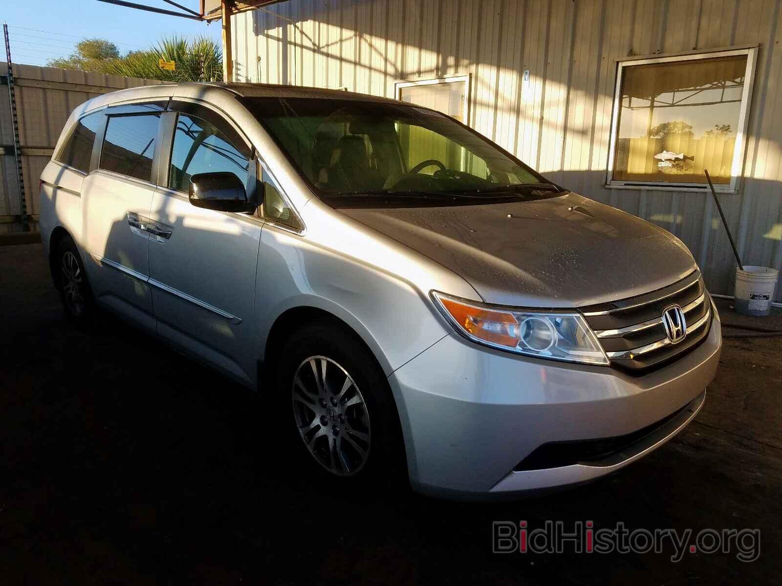 Photo 5FNRL5H63BB040615 - HONDA ODYSSEY EX 2011