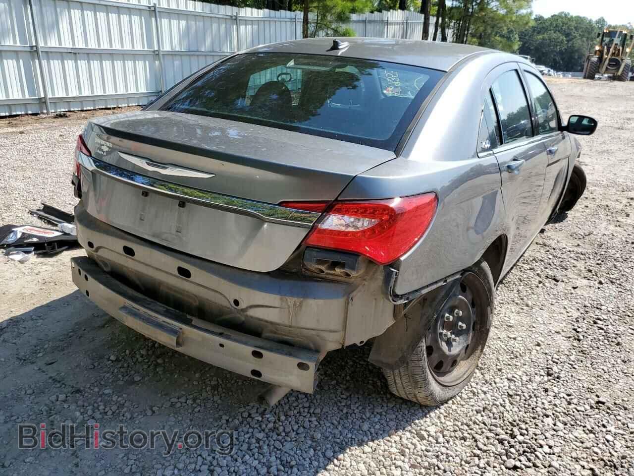 2012 CHRYSLER 200 - VIN: 1C3CCBAB5CN224005 - Photo 4