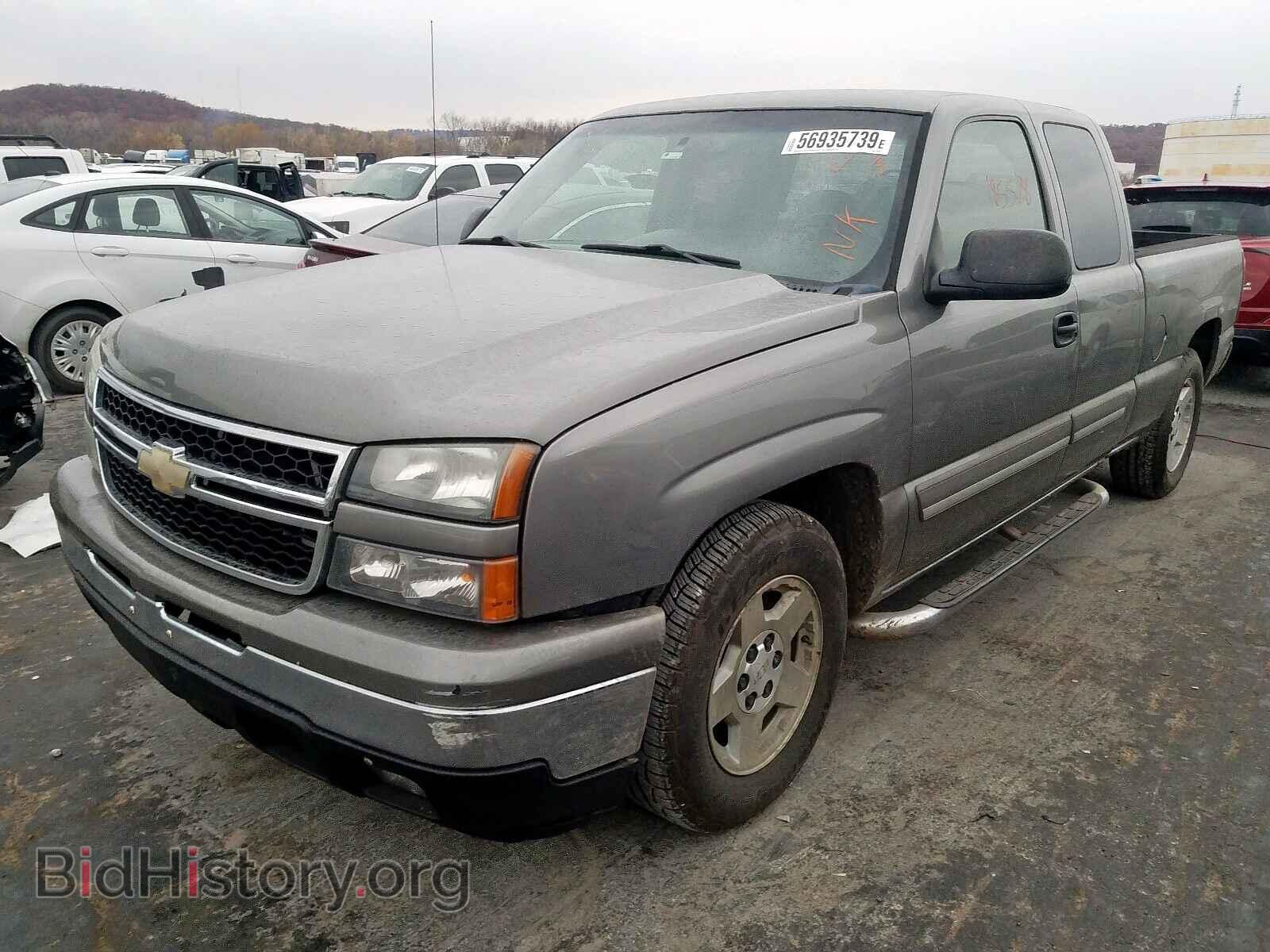 2007 CHEVROLET SILVERADO - VIN: 1GCEC19Z37Z130879 - Фото 2