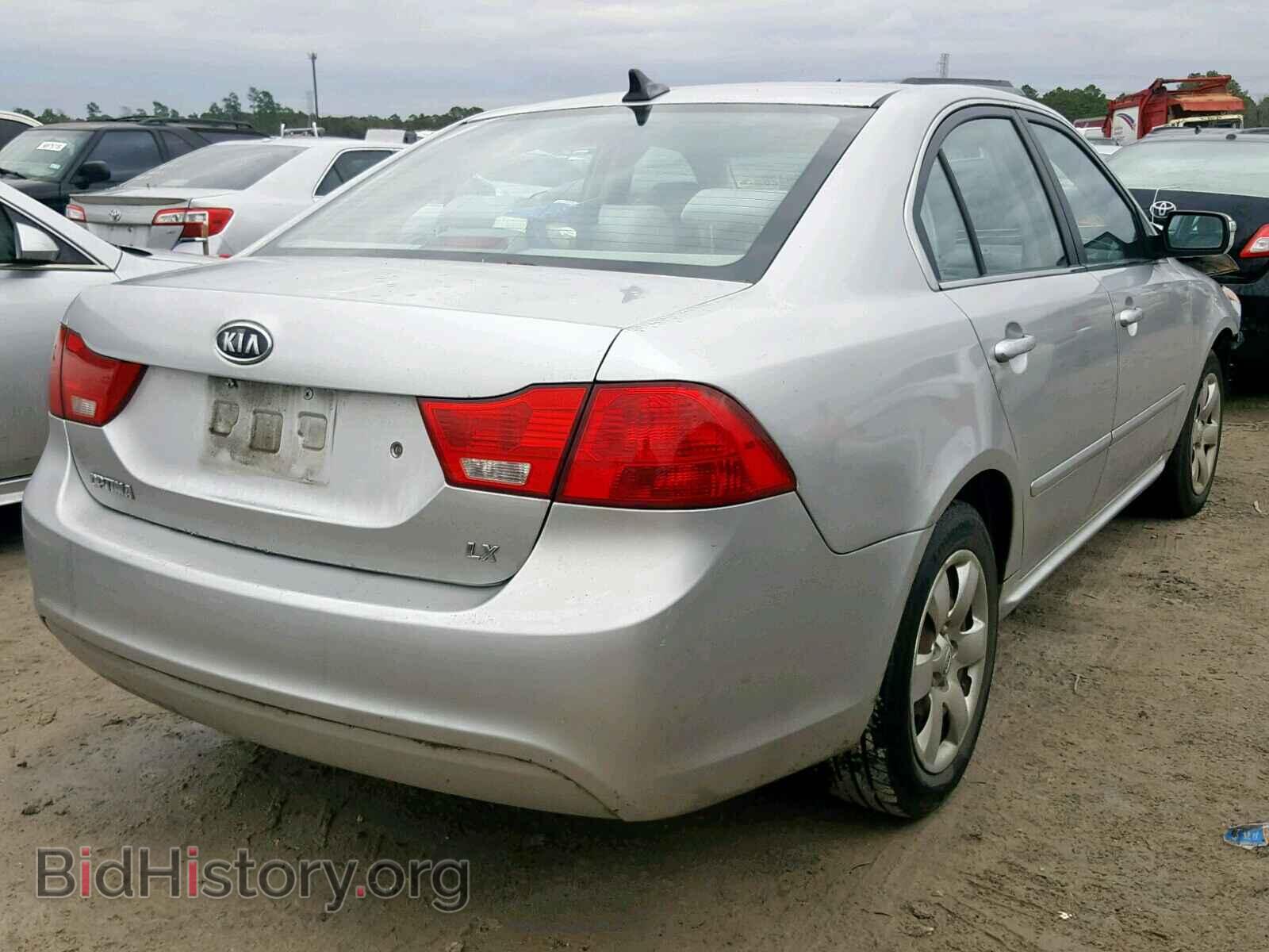 2009 KIA OPTIMA - VIN: KNAGE228895308951 - Фото 4