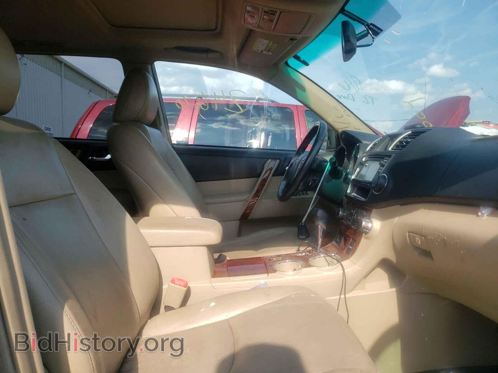 2013 TOYOTA HIGHLANDER - VIN: 5TDDK3EH8DS240637 - Photo 5