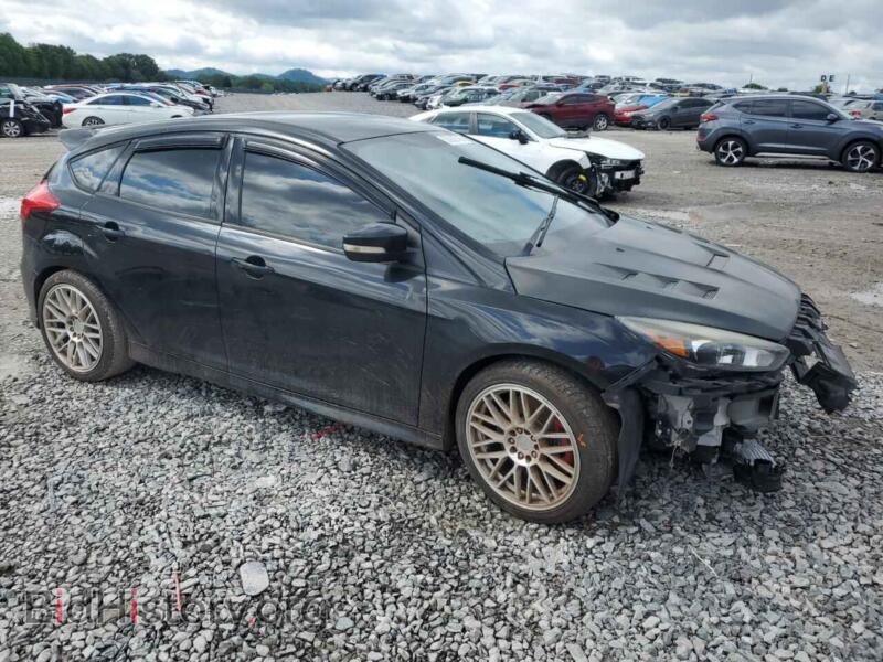 2015 Ford FOCUS (VIN 1FADP3L93FL286030) — фото 4 из 16