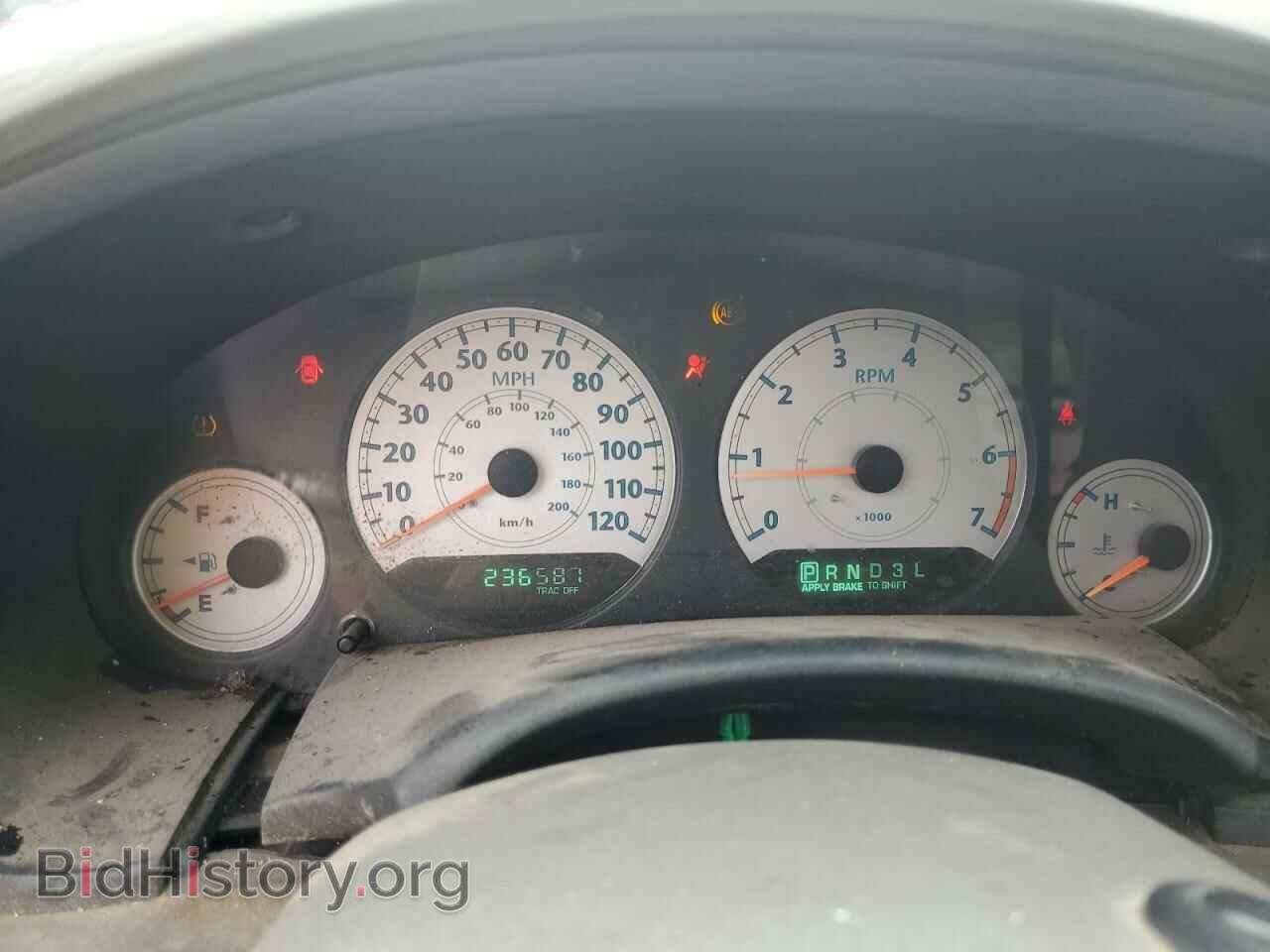 2006 CHRYSLER MINIVAN - VIN: 2A4GP54L36R704665 - Фото 9