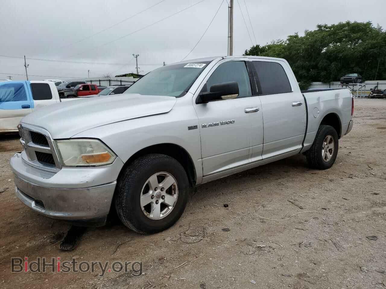 Photo 1D7RB1CT7BS573889 - DODGE All Models 2011