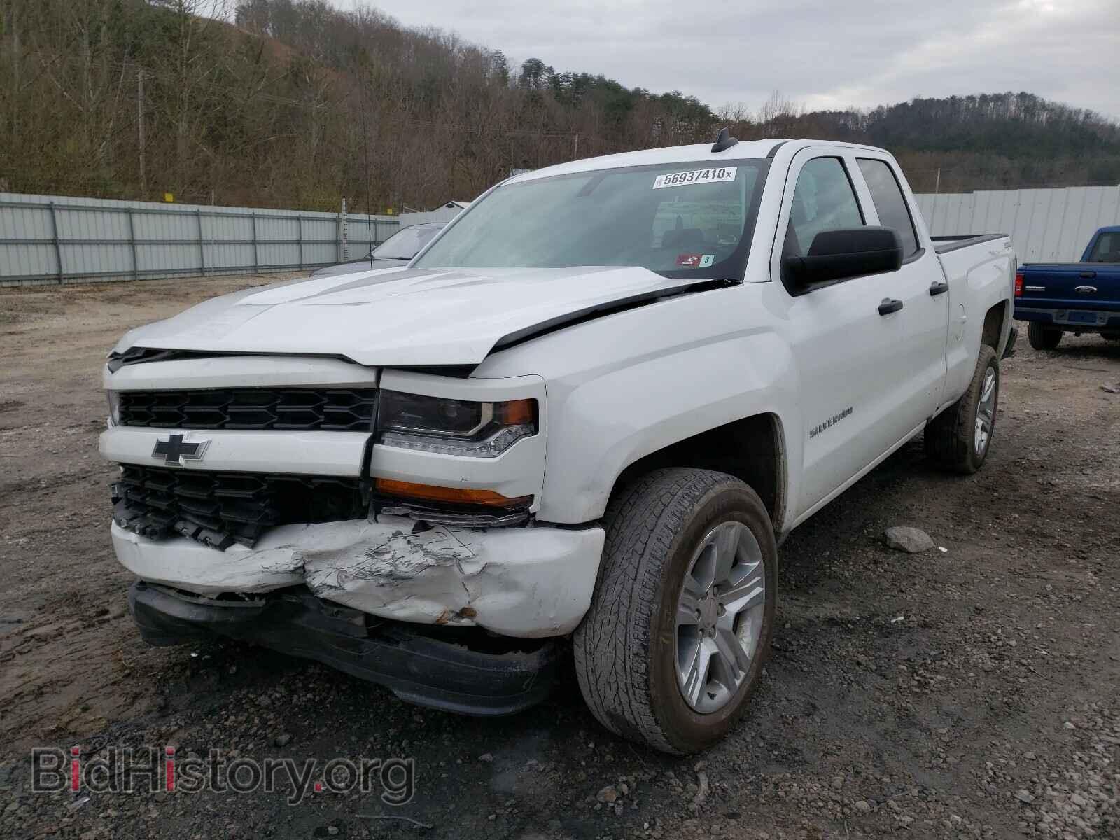 2019 CHEVROLET SILVERADO - VIN: 2GCVKMEC1K1243950 - Фото 2