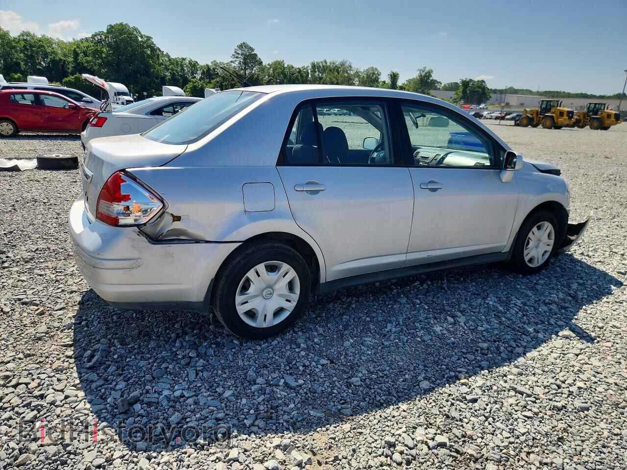 2010 NISSAN VERSA - VIN: 3N1BC1AP1AL458087 - Фото 3