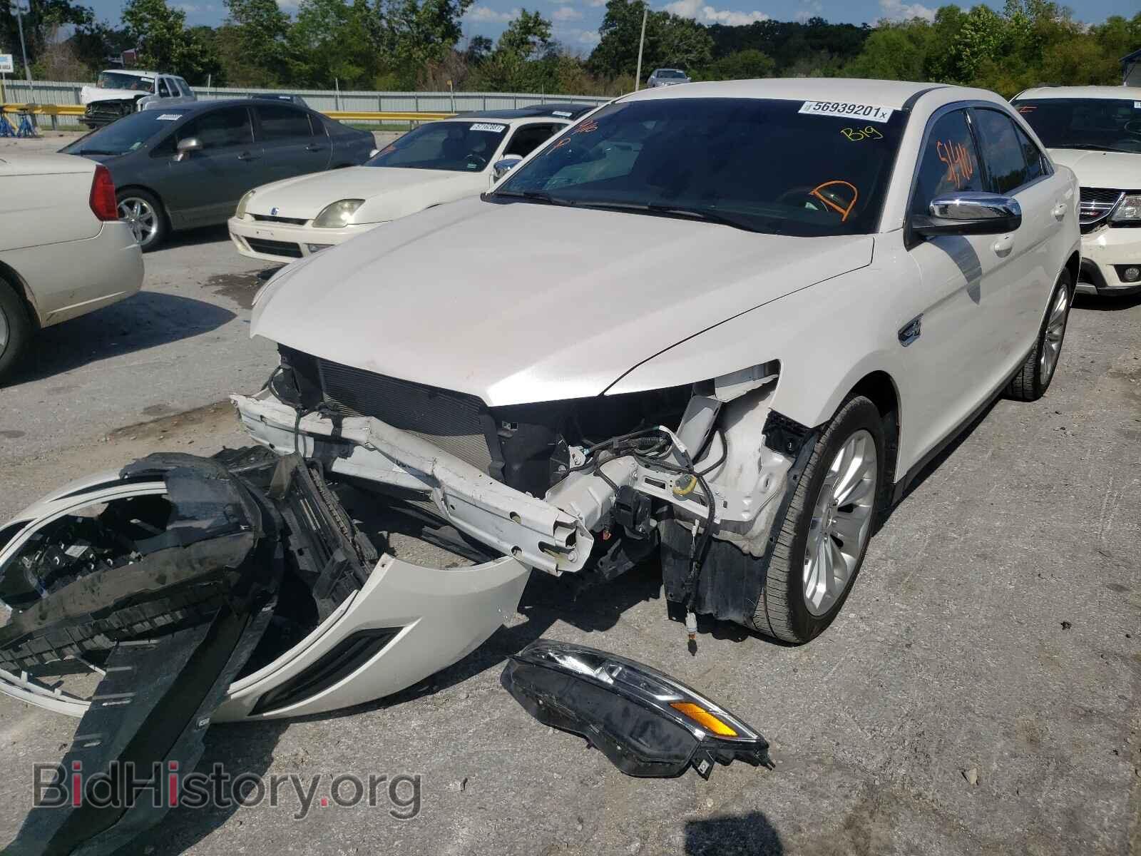 2018 FORD TAURUS - VIN: 1FAHP2F85JG109530 - Фото 2