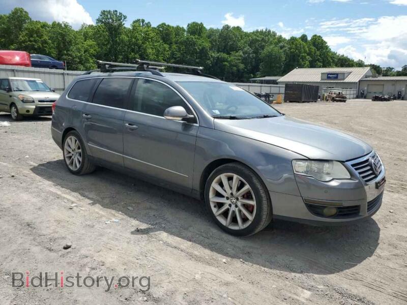 2008 Volkswagen PASSAT (VIN WVWRU73C28E060077) — photo 4 of 12