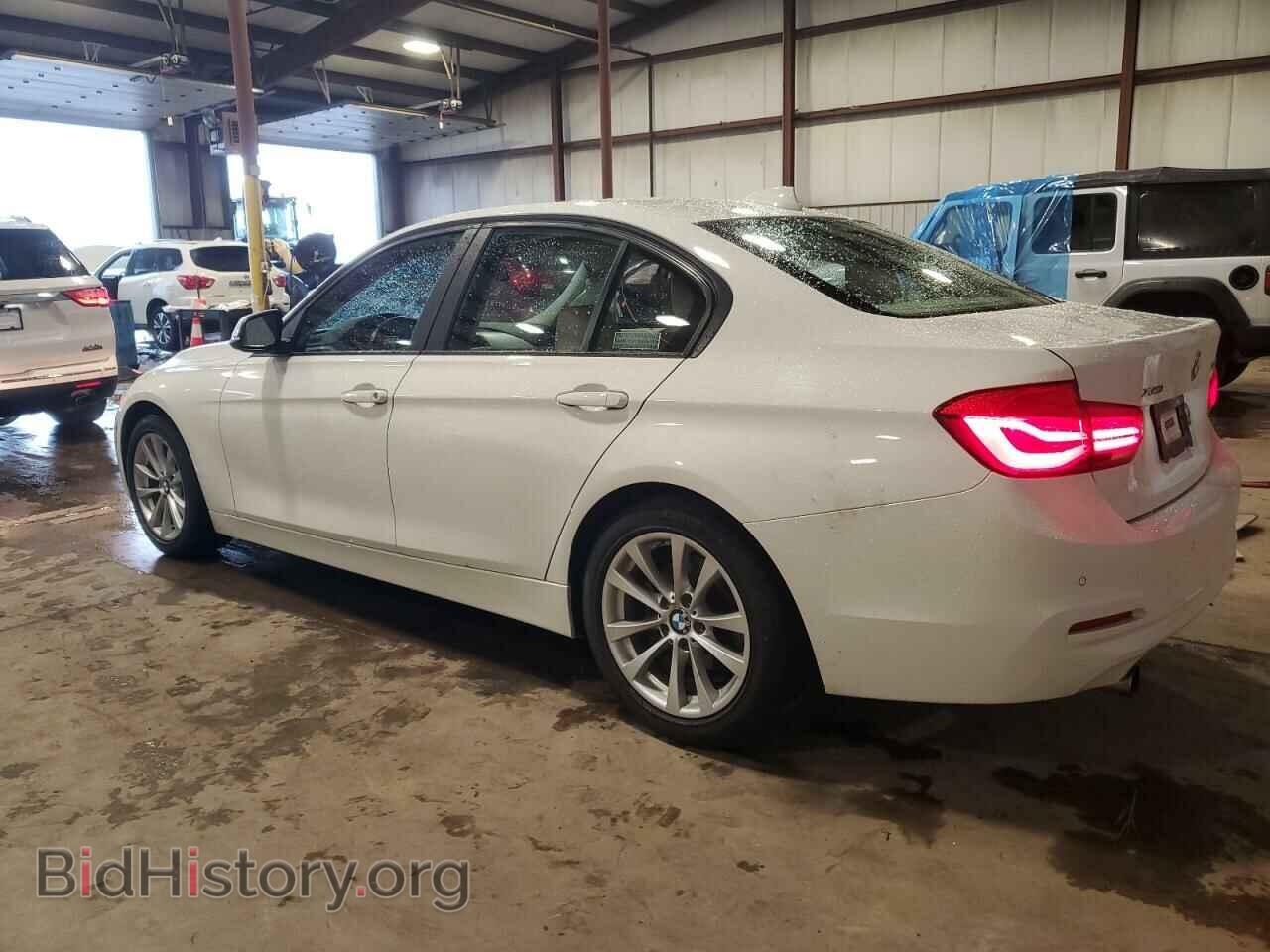 2016 BMW 3 SERIES - VIN: WBA8A3C59GK551242 - Фото 2