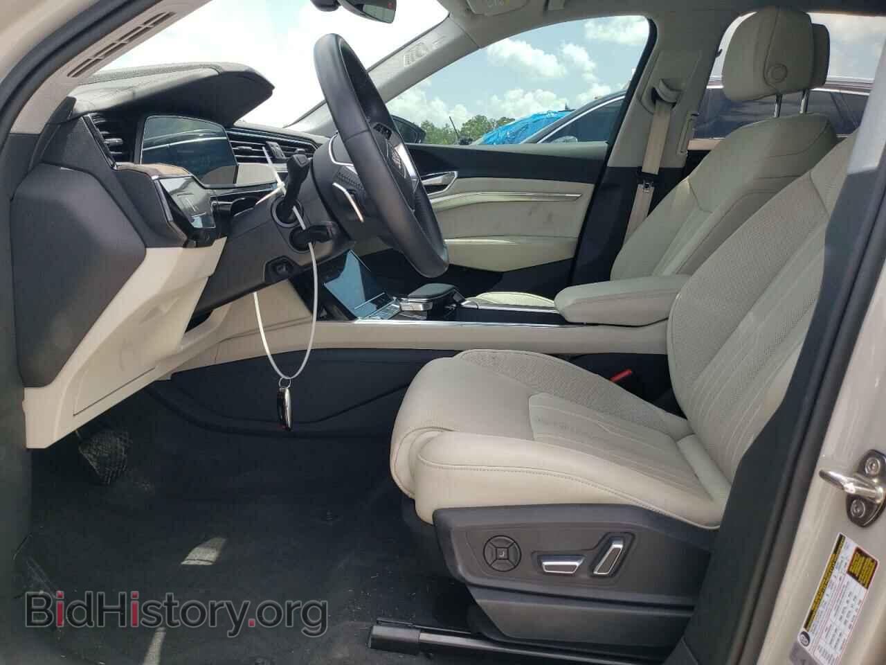 2019 AUDI E-TRON - VIN: WA1VAAGE3KB015037 - Photo 7