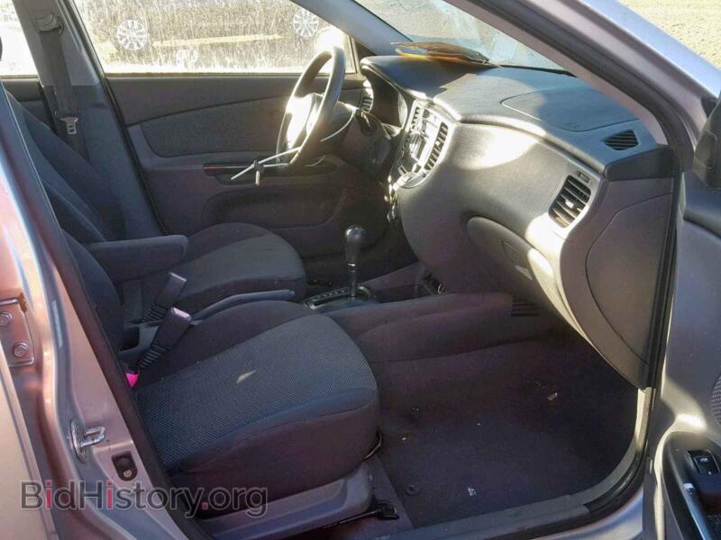 2011 Kia RIO BASE (VIN KNADH4A31B6750322) — фото 5 из 10