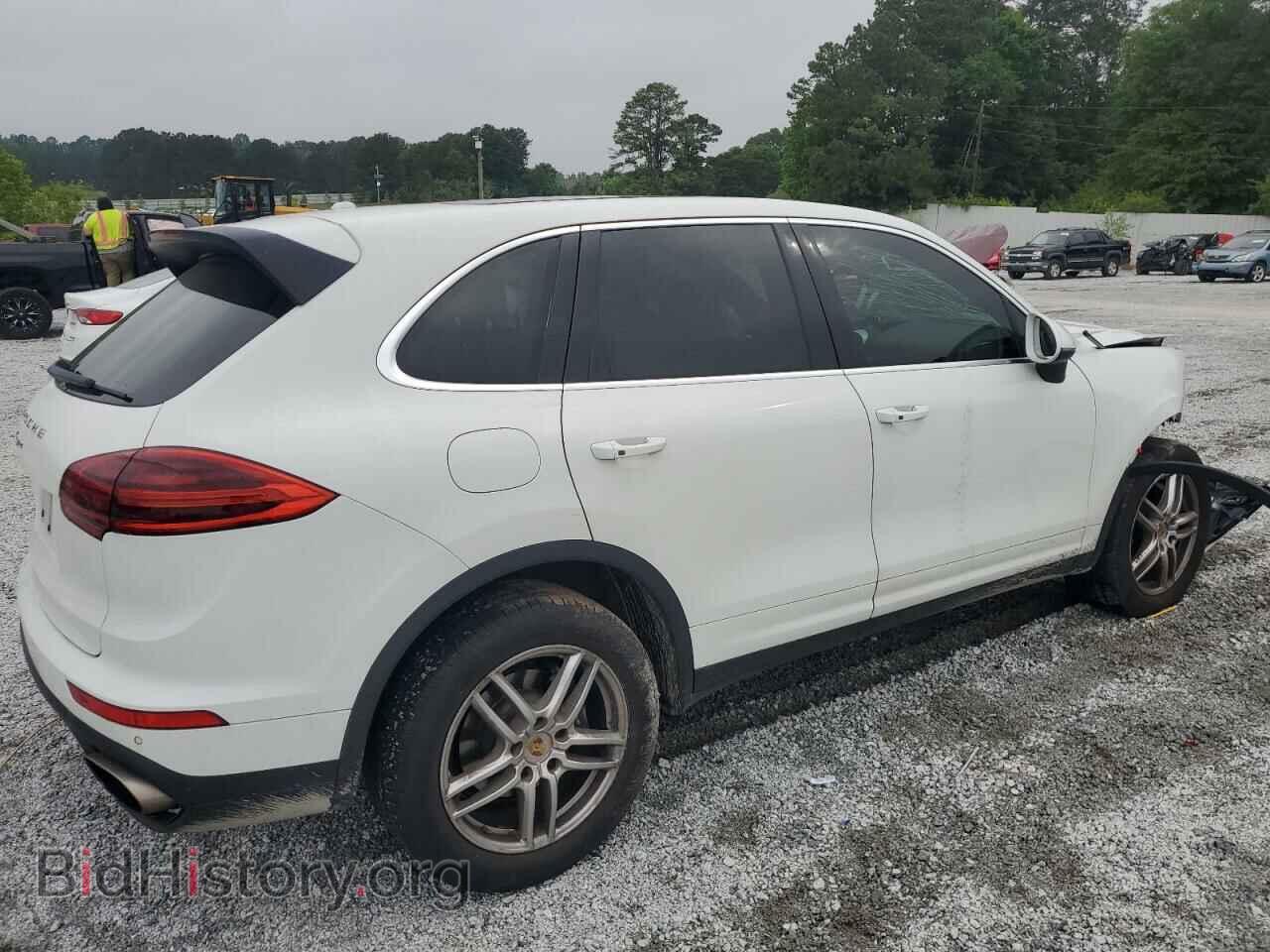 2016 PORSCHE CAYENNE - VIN: WP1AA2A25GLA10575 - Photo 3