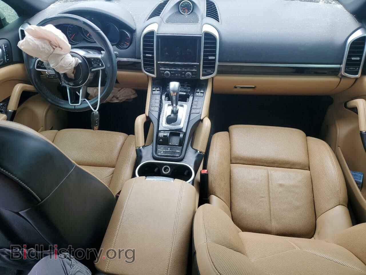 2016 PORSCHE CAYENNE - VIN: WP1AA2A25GLA10575 - Photo 8