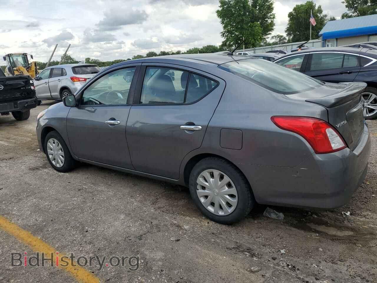 2016 NISSAN VERSA - VIN: 3N1CN7AP3GL855892 - Фото 2