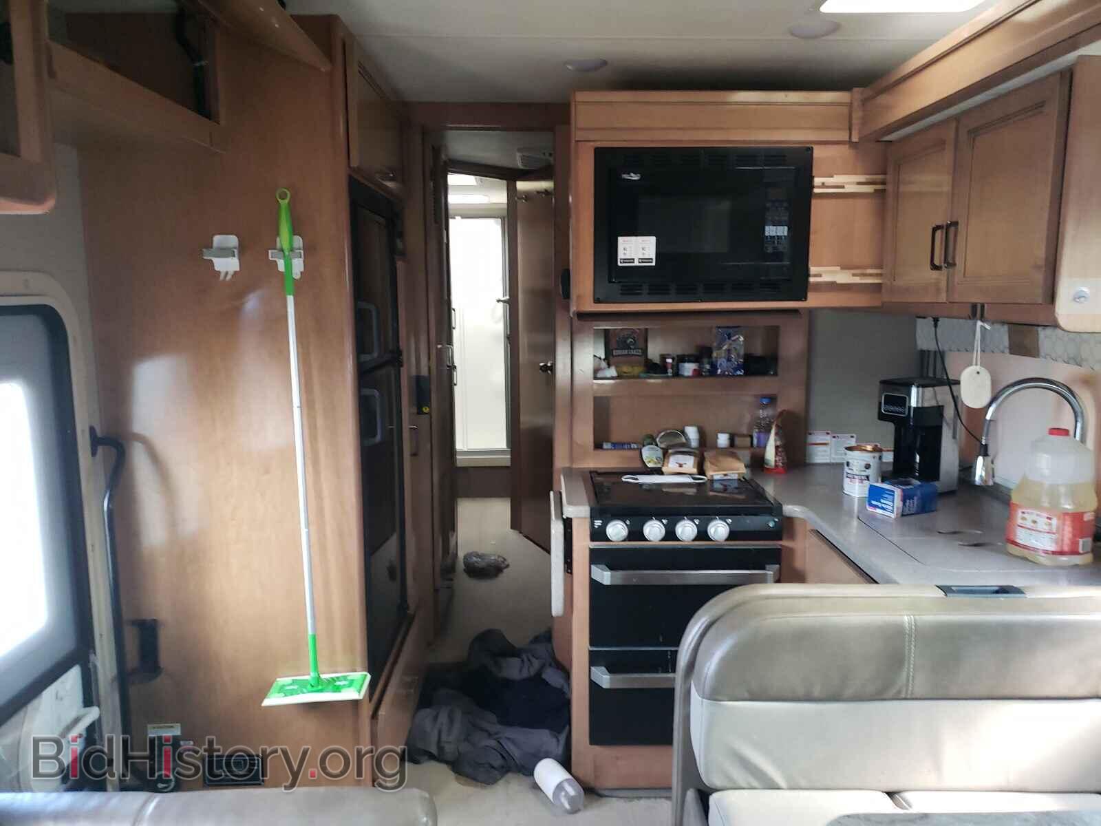 2019 FORD ECONOLINE - VIN: 1FDXE4FS5KDC52575 - Фото 6