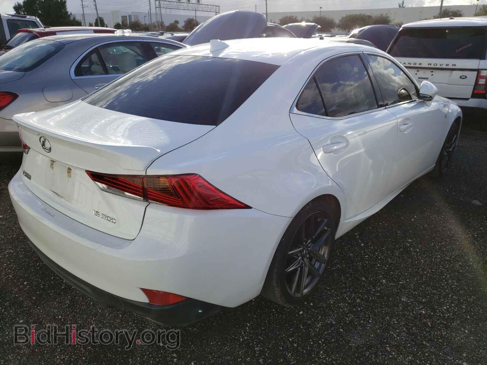 2018 LEXUS IS - VIN: JTHBA1D26J5074484 - Photo 4