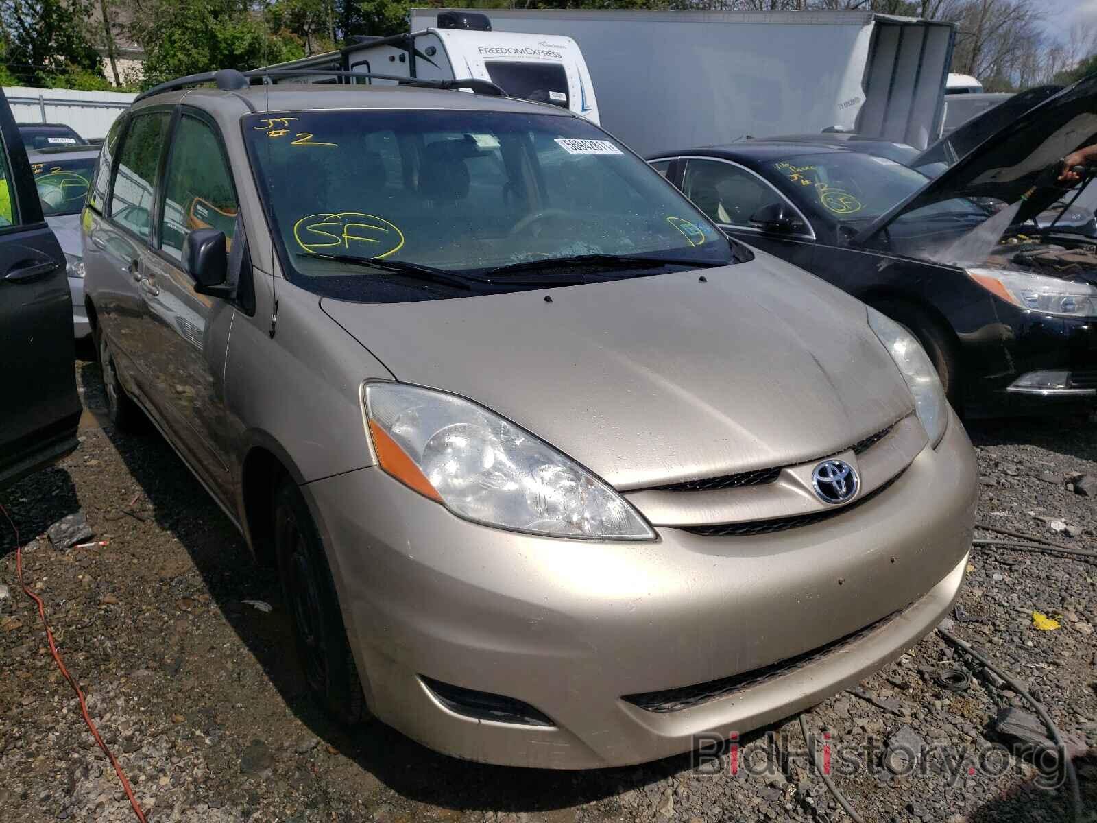 Photo 5TDZK23C78S151302 - TOYOTA SIENNA 2008