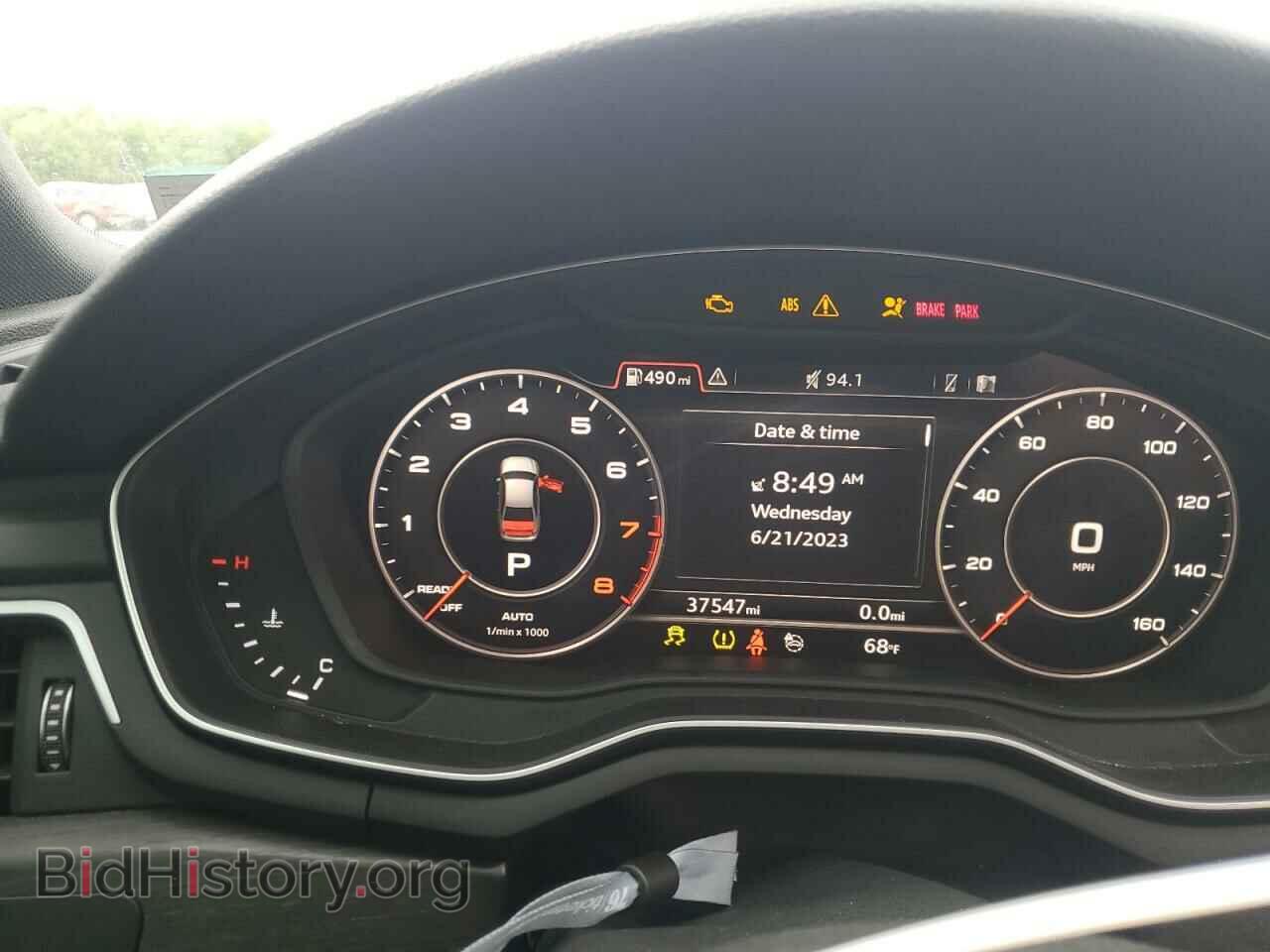 2019 AUDI A4 - VIN: WAUENAF40KA077016 - Фото 9