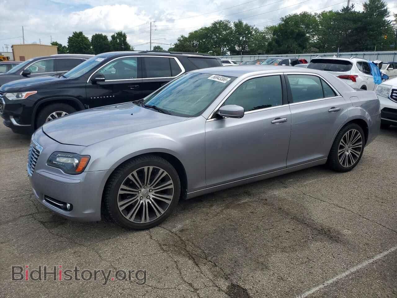 Фотография 2C3CCABG2DH711676 - CHRYSLER 300 2013