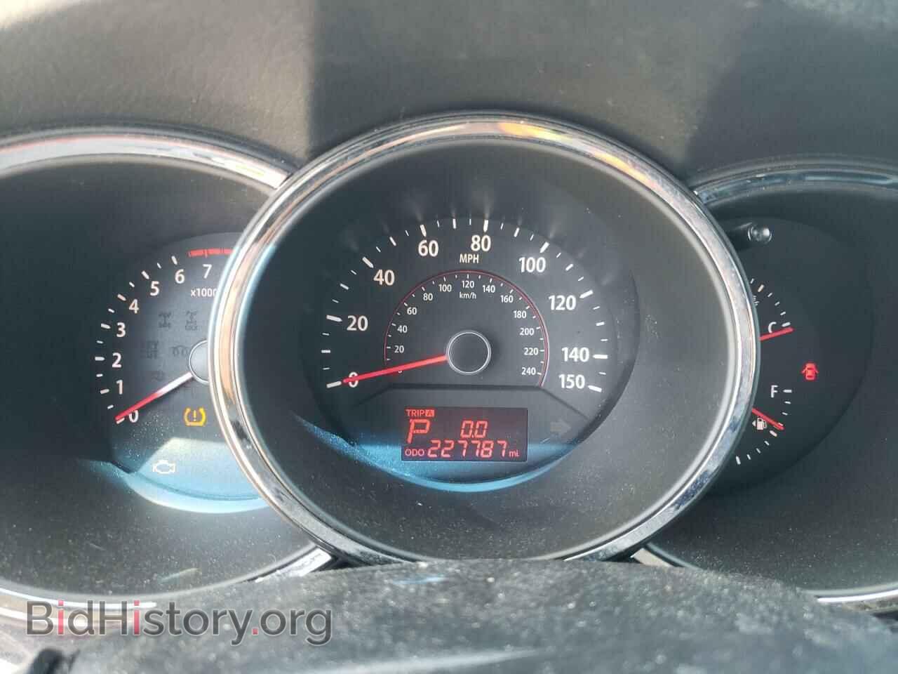 2011 KIA SORENTO - VIN: 5XYKT4A11BG131644 - Фото 9