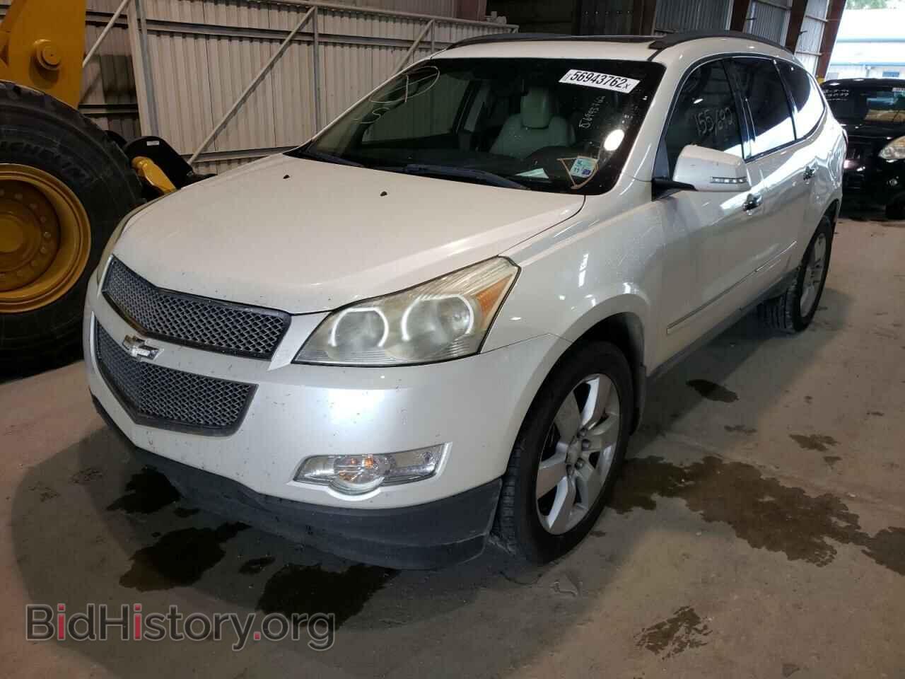 2011 CHEVROLET TRAVERSE - VIN: 1GNKRLED7BJ139011 - Фото 2