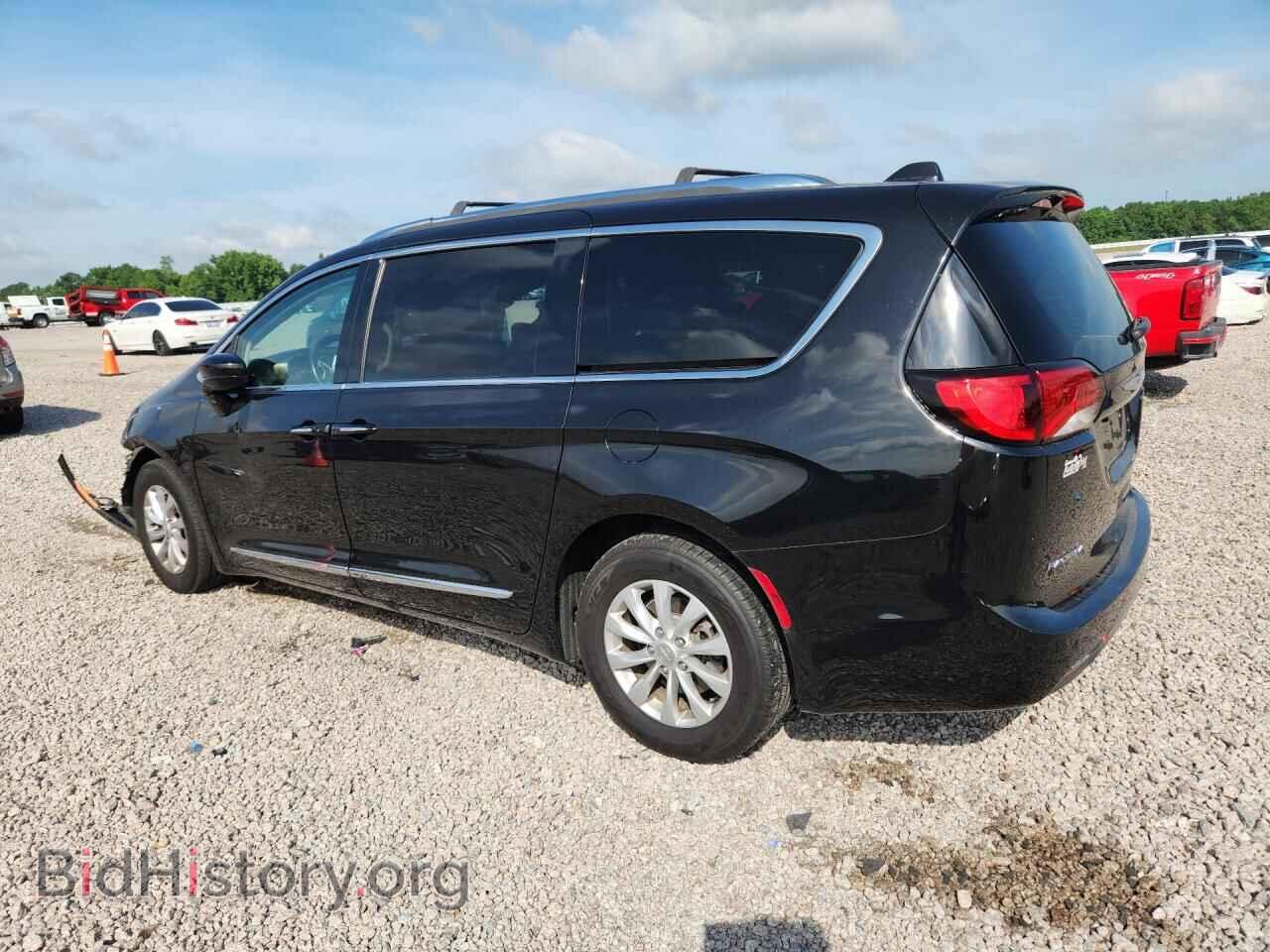 2018 CHRYSLER PACIFICA - VIN: 2C4RC1EG9JR194965 - Фото 2