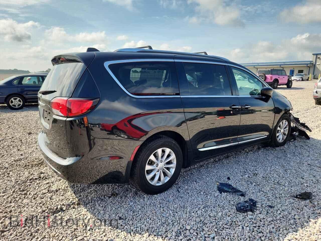 2018 CHRYSLER PACIFICA - VIN: 2C4RC1EG9JR194965 - Фото 3