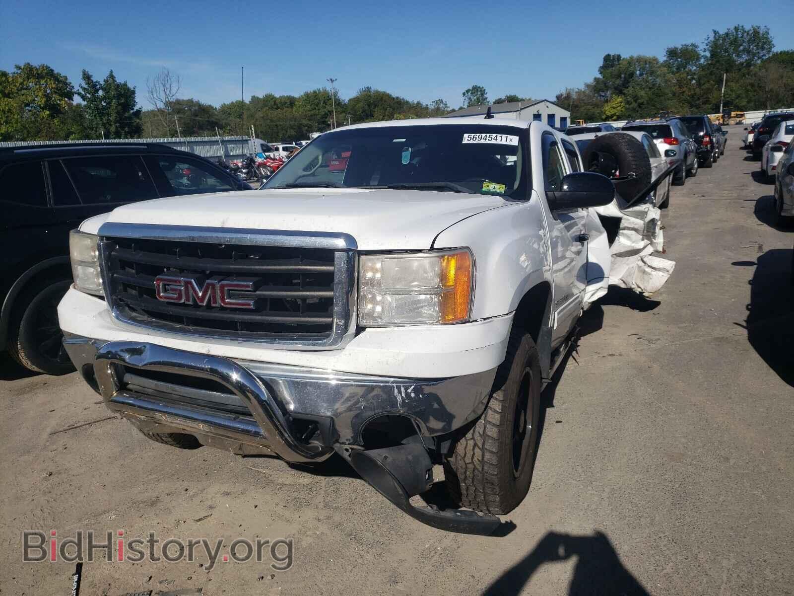 2010 GMC SIERRA - VIN: 1GTSKVE3XAZ292689 - Фото 2