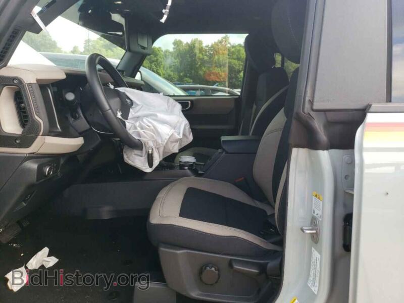2021 Ford BRONCO (VIN 1FMEE5BPXMLA90725) — фото 7 из 12