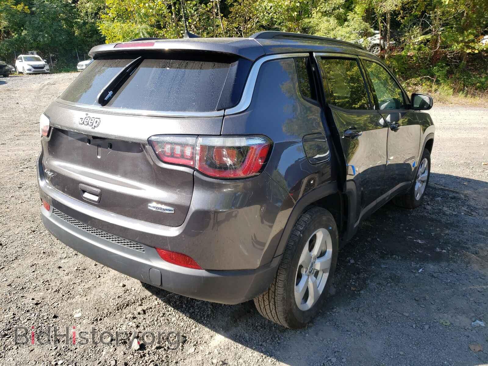 2019 JEEP COMPASS - VIN: 3C4NJDBB7KT696788 - Photo 4