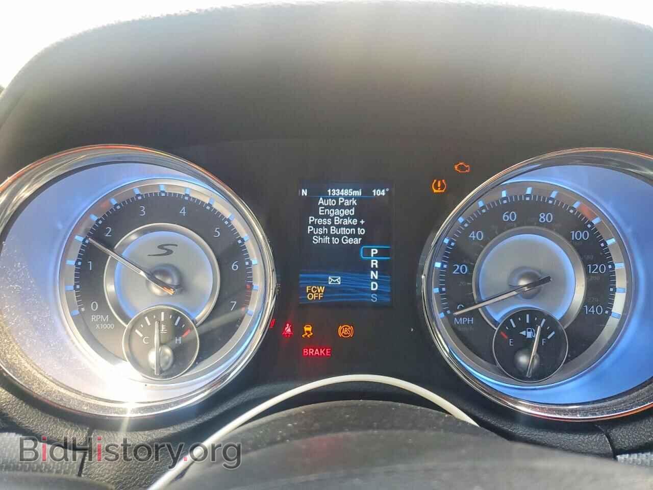 2014 CHRYSLER 300 - VIN: 2C3CCABG8EH179190 - Photo 9