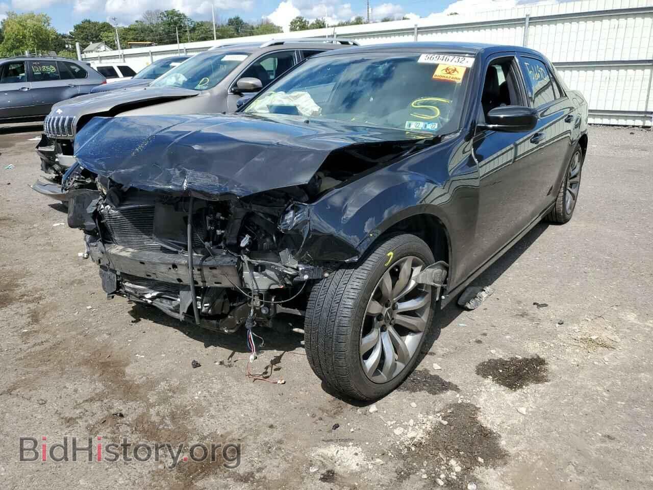 2014 CHRYSLER 300 - VIN: 2C3CCABG2EH380115 - Фото 2