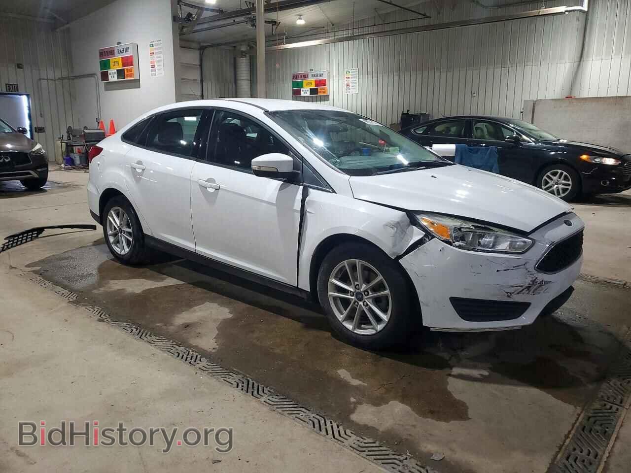 2017 FORD FOCUS - VIN: 1FADP3FE5HL251002 - Photo 4