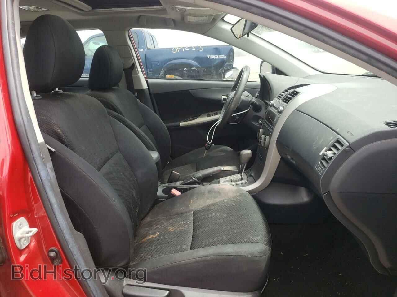 2011 TOYOTA COROLLA - VIN: 2T1BU4EE5BC552000 - Фото 5