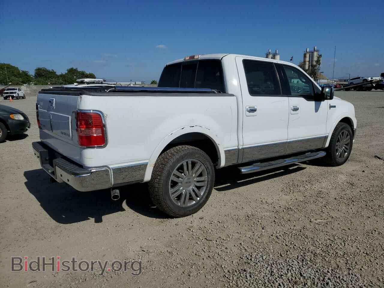 2007 LINCOLN MARK LT - VIN: 5LTPW16507FJ04529 - Фото 3